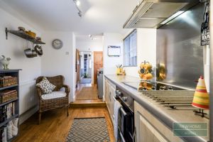 Photo 16- click for photo gallery